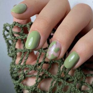 Hearts and green nails