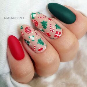 Christmas Colors Nails