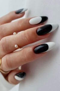 Beautiful Contrast Nails