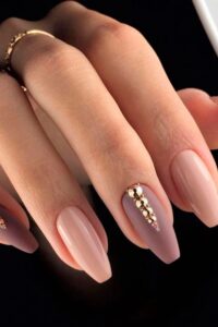 Charming Mauve Nails With Rhinestones