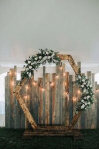 hexagon shaped rustic wedding backdrop