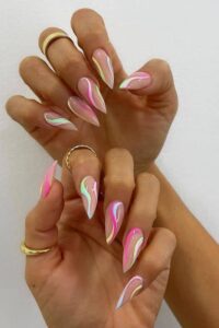 Stiletto Swirl Nails