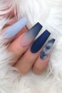 Icy Navy Blue Nails