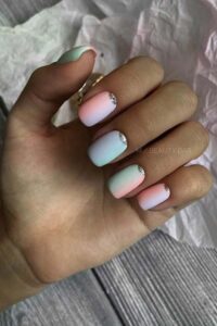 Pastel Gradient Nails