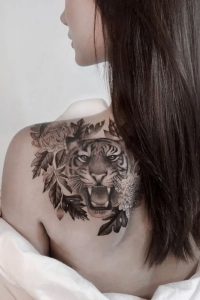 Tiger Shoulder Tattoo
