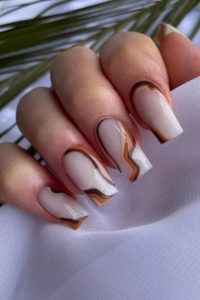 Brown Swirl Nails, fall nails designs, fall nails ideas, fall nails, autumn nails, pretty fall nails, cute fall nails