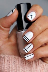 Simple Black and White Striped Nails