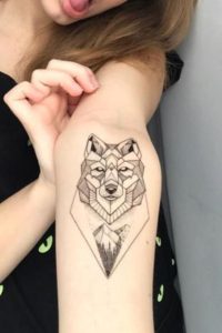 Geometric Wolf Tattoo, wolf tattoo, wolf tattoo for women, wolf tattoo design