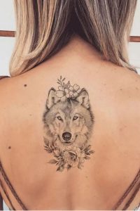 Wolf Back Tattoo, wolf tattoo, wolf tattoo for women, wolf tattoo design