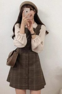 Vintage Sweater Dress, dark academia outfit, dark academia outfits ideas, Dark Academia Aesthetic Outfits