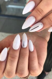 Dainty Almond Nails, pointy nails, pointy nail designs, pointy nail ideas