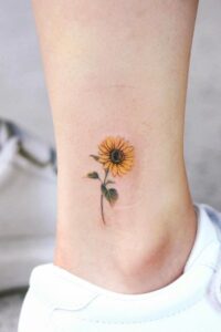 Sunflower Tattoos, tattoo ideas for women, tattoo for women