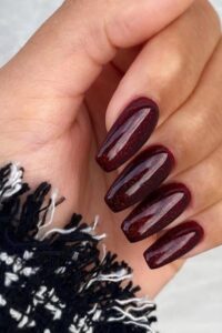 High Gloss Burgundy Winter Nails Idea, winter nails, winter nail designs, winter nail ideas