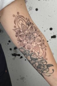 Mandala Tattoos, tattoo ideas for women, tattoo for women