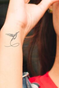 Hummingbird Tattoos, chic tattoo, elegant tattoo, elegant tattoos for women, chic tattoo design, elegant tattoo ideas